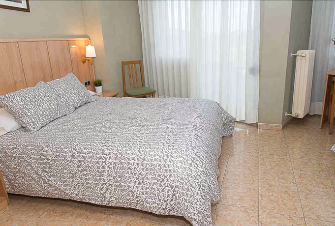 Imagen de la habitación del Hotel El Cid, Morella. Foto 18