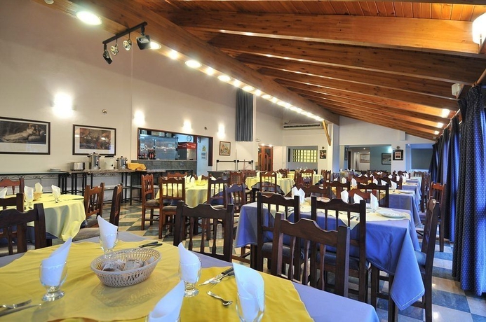 Imagen del bar/restaurante del Hotel El Cid, VILLA CARLOS PAZ. Foto 4