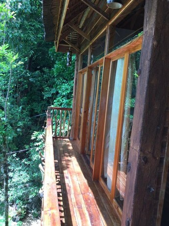 Imagen de la habitación del Hotel El Cielo Riverfront Villas. Foto 22