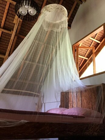 Imagen de la habitación del Hotel El Cielo Riverfront Villas. Foto 28