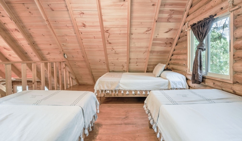 Imagen de la habitación del Hotel El Cielo de Santiago. Foto 10