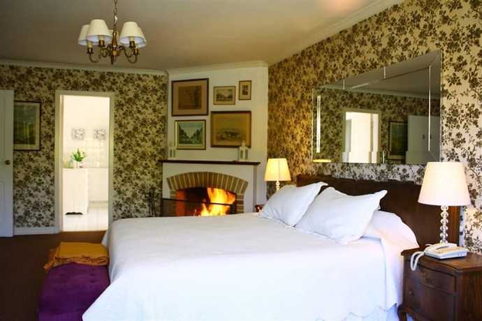 Imagen de la habitación del Hotel El Ciervo, Villarrica. Foto 2