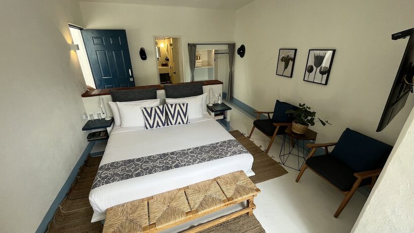 Imagen de la habitación del Hotel El Ciruelo. Foto 15