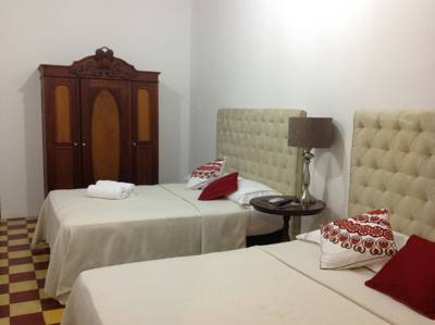 Imagen de la habitación del Hotel El Claustro House. Foto 5