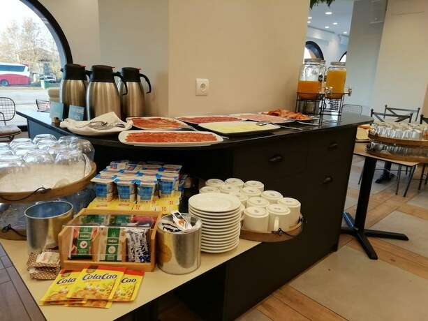 Imagen general del Hotel El Cobertizo. Foto 13