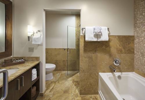 Imagen de la habitación del Hotel El Colibri and Spa. Foto 8
