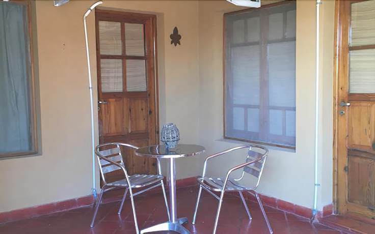 Imagen de los exteriores del Hotel El Colonial. Foto 15