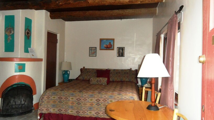 Imagen general del Hotel El Colorado Lodge. Foto 12