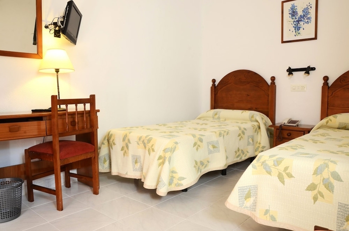 Imagen de la habitación del Hotel El Coloso. Foto 8