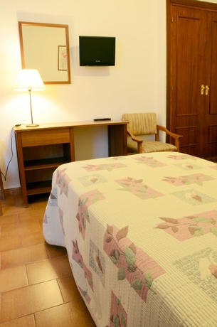 Imagen de la habitación del Hotel El Coloso. Foto 10