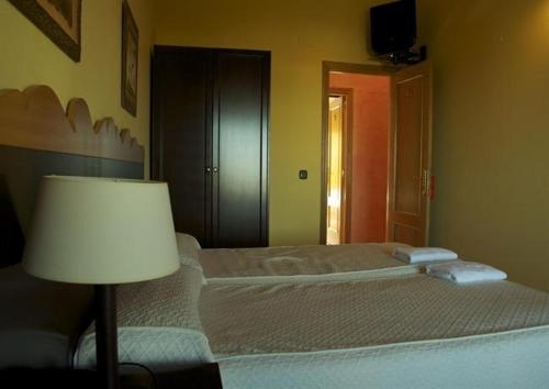 Imagen general del Hotel El Comendador De A&ntilde;&oacute;n. Foto 7