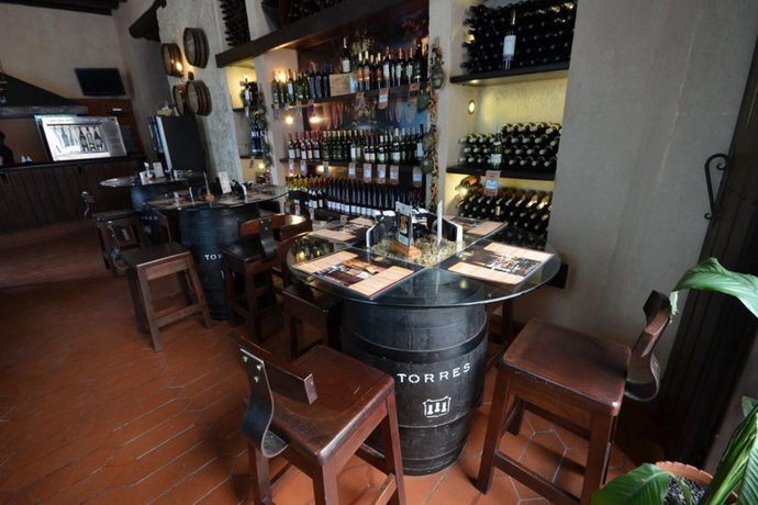 Imagen general del Hotel El Comendador. Foto 9