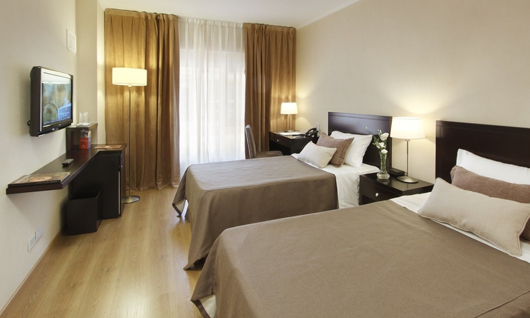 Imagen de la habitación del Hotel El Conquistador, Buenos Aires. Foto 8