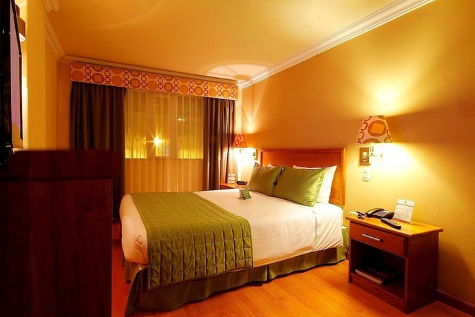 Imagen de la habitación del Hotel El Conquistador, Cuenca. Foto 14