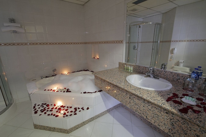 Imagen de la habitación del Hotel El Conquistador, Cuenca. Foto 15