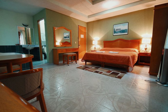 Imagen de la habitación del Hotel El Conquistador Monarca. Foto 11