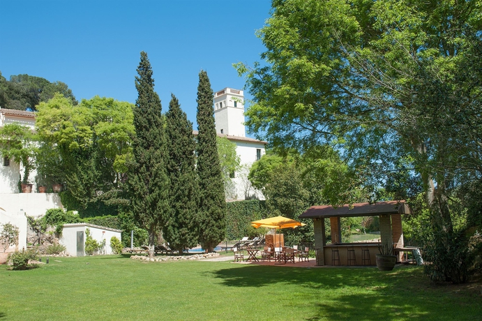Imagen de los exteriores del Hotel El Convent De Begur. Foto 15