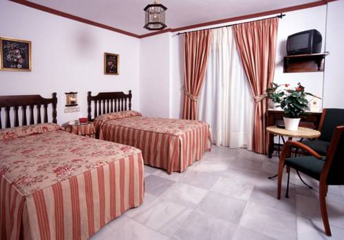 Imagen de la habitación del Hotel El Convento, Arcos de la Frontera. Foto 8