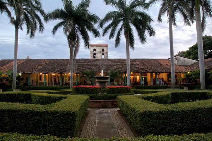 Imagen de los exteriores del Hotel El Convento, LEON. Foto 6