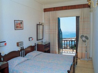 Imagen de la habitación del Hotel El Coral. Foto 3