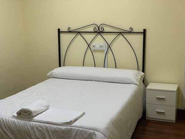 Imagen de la habitación del Hotel El Cordal de Laciana. Foto 9