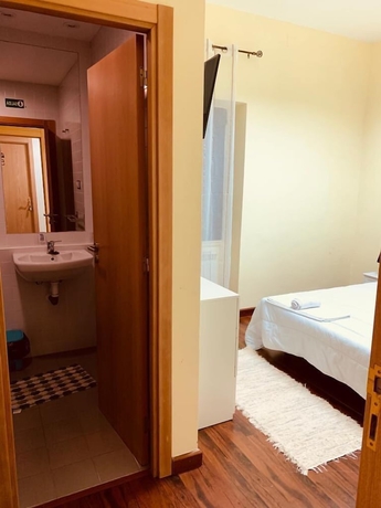 Imagen de la habitación del Hotel El Cordal de Laciana. Foto 15