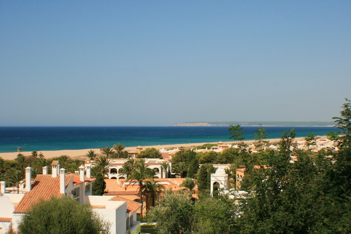 Imagen de los exteriores del Hotel El Cortijo De Zahara. Foto 13