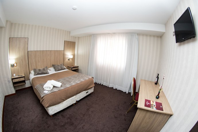Imagen de la habitación del Hotel El Cortijo, NEUQUEN. Foto 15