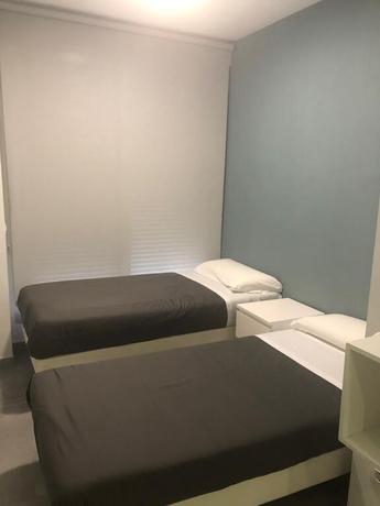 Imagen de la habitación del Hotel El Coso. Foto 13