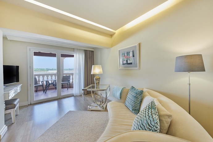 Imagen de la habitación del Hotel El Coto Boutique & Spa. Foto 12