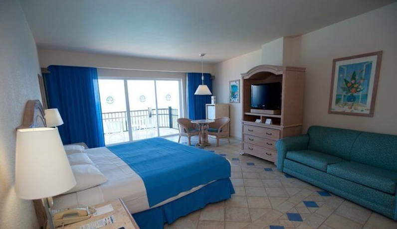 Imagen de la habitación del Hotel El Cozumele&ntilde;o Beach Resort. Foto 4