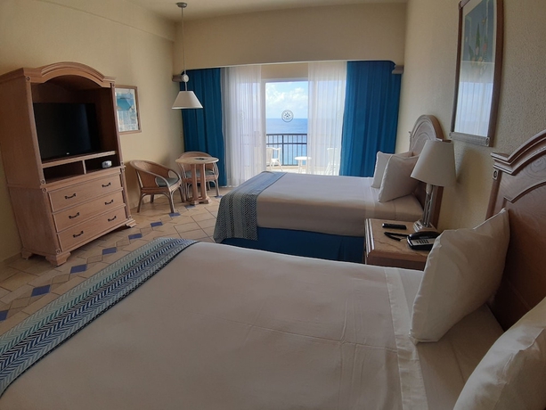 Imagen de la habitación del Hotel El Cozumele&ntilde;o Beach Resort. Foto 6