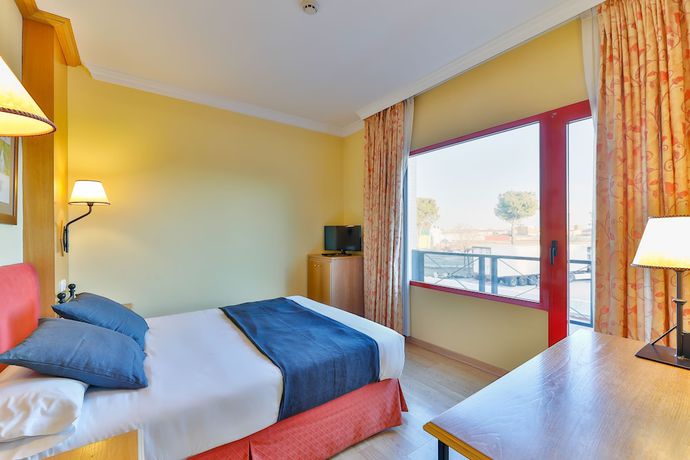 Imagen de la habitación del Hotel El Cruce, Manzanares. Foto 7