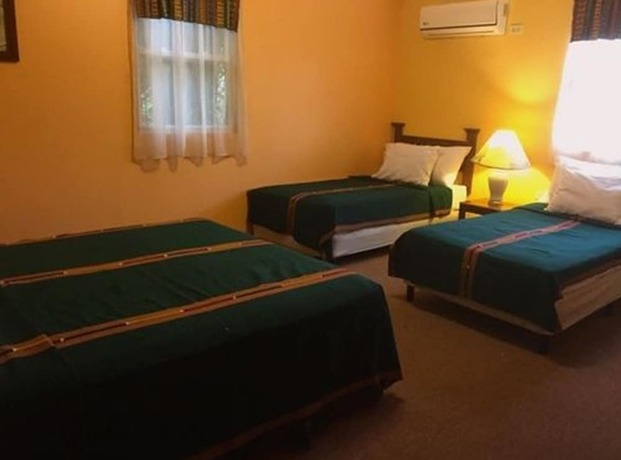 Imagen de la habitación del Hotel El Delfin. Foto 13