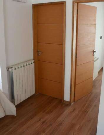 Imagen general del Hotel El Descanso, COL&Oacute;N. Foto 16