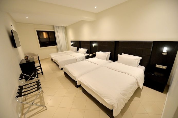 Imagen de la habitación del Hotel El Djenina. Foto 4