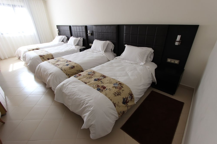 Imagen de la habitación del Hotel El Djenina. Foto 5