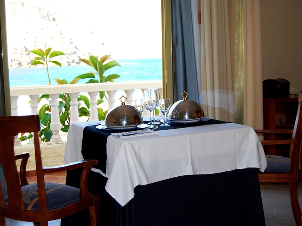 Imagen de la habitación del Hotel El Dorado, Carboneras. Foto 12