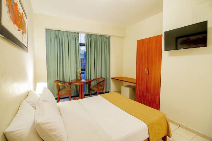 Imagen de la habitación del Hotel El Dorado Express. Foto 10