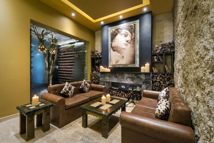 Imagen del bar/restaurante del Hotel El Dorado Seaside Palms. Foto 2