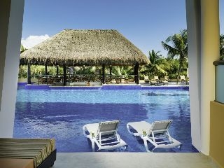 Imagen de la piscina del Hotel El Dorado Seaside Suites & Palms. Foto 11