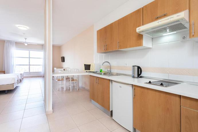 Imagen de la habitación del Hotel El Duque. Foto 5