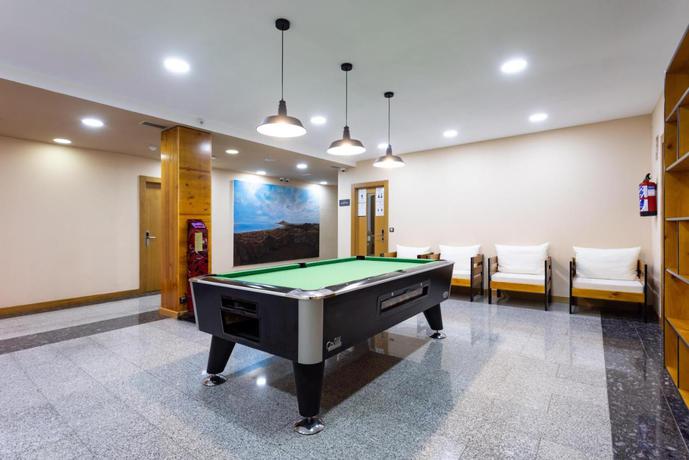 Imagen de los interiores del Hotel El Duque. Foto 11