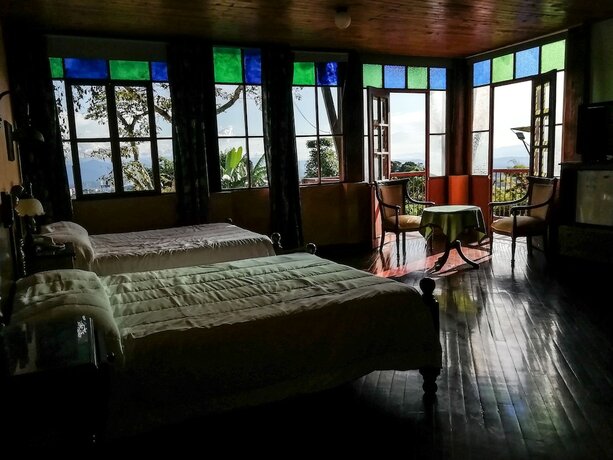 Imagen de la habitación del Hotel El Eden Country. Foto 13