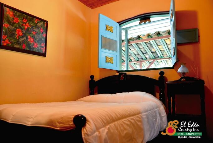 Imagen de la habitación del Hotel El Eden Country. Foto 14