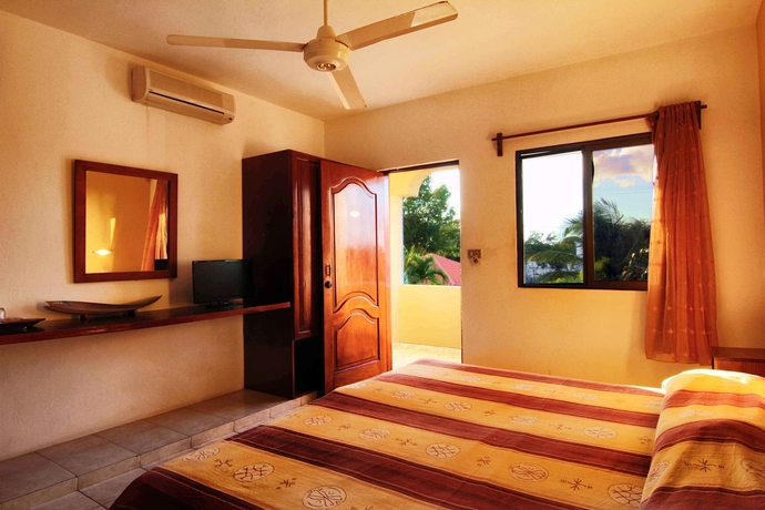 Imagen de la habitación del Hotel El Eden, Dominicus. Foto 17