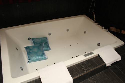 Imagen de la habitación del Hotel El Eden, El Ejido . Foto 5