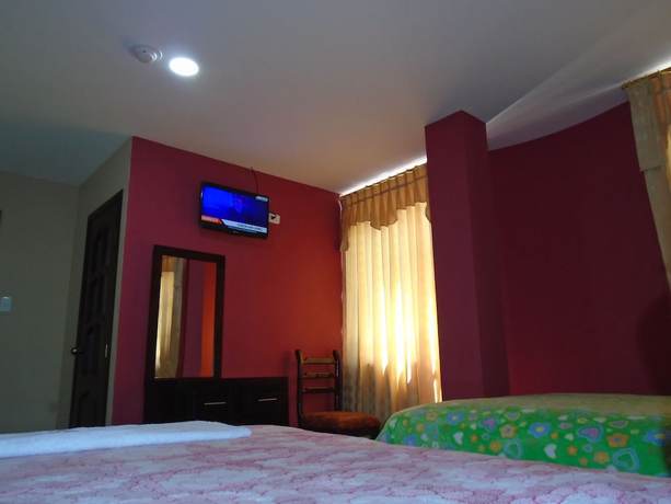 Imagen de la habitación del Hotel El Ejido. Foto 4