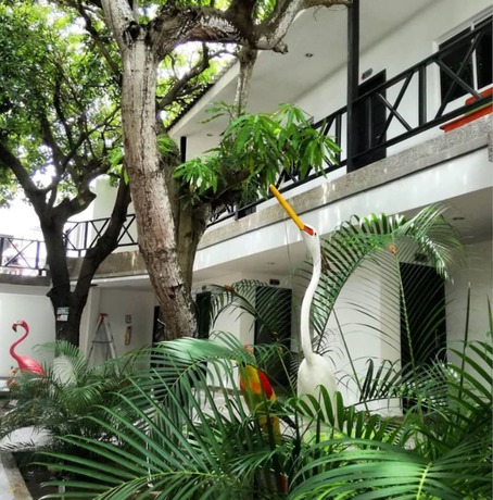 Imagen de los exteriores del Hotel El Emigrante, Puerto Colombia. Foto 9