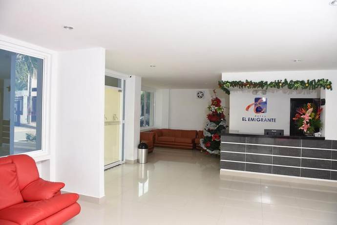 Imagen de los interiores del Hotel El Emigrante, Puerto Colombia. Foto 12